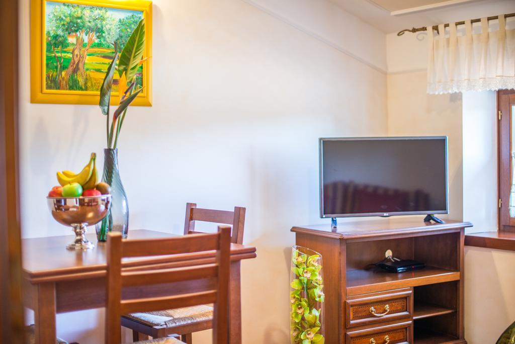 Aparthotel Katalyma 828 Канфанар Экстерьер фото