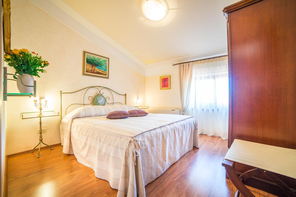 Aparthotel Katalyma 828 Канфанар Экстерьер фото